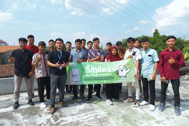 Smiles trainees Indonesia